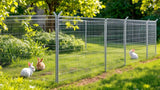 Kaninchenzaun aus stabilem Draht als effektiver Schutz für Garten und Beete