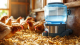 Geflügeltränke automatisch aus Kunststoff für Hühner und Geflügel im Stall