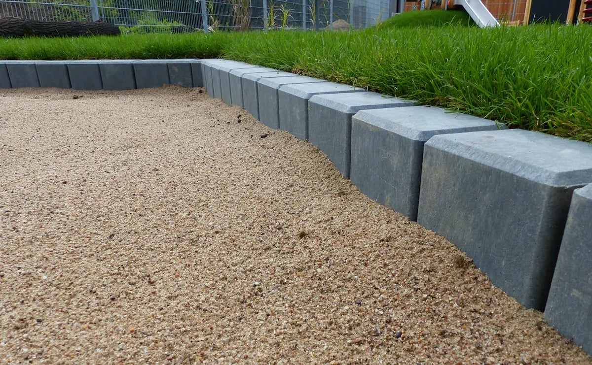 Rechteckpalisade aus Recyclingmaterial