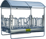 Großballenraufe mit Schwedenfressgittern und Dach