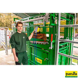 Behandlungsstand A6000, Heckschiebetür, Fangkorb 2-flügelig, stufenlose Halsfangvorrichtung, 3,2 m x 1,3 m x 2,05 m, 661 kg