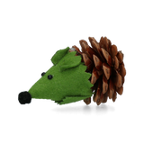 Forest Friends Maus aus Filz mit Madnip und Tannenzapfen